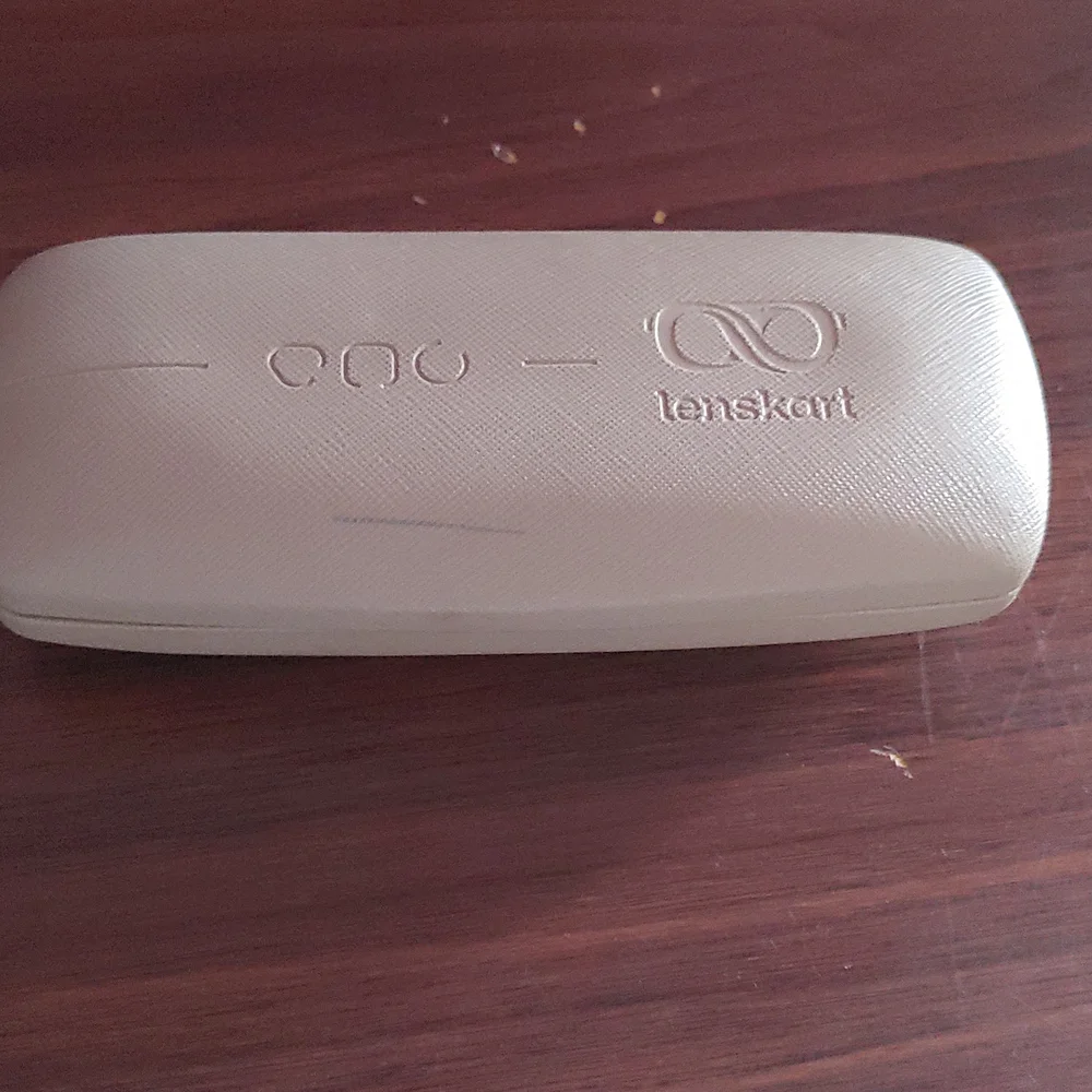 Lenskart glasses with zero power - Fixed price - Picture 5 of 6